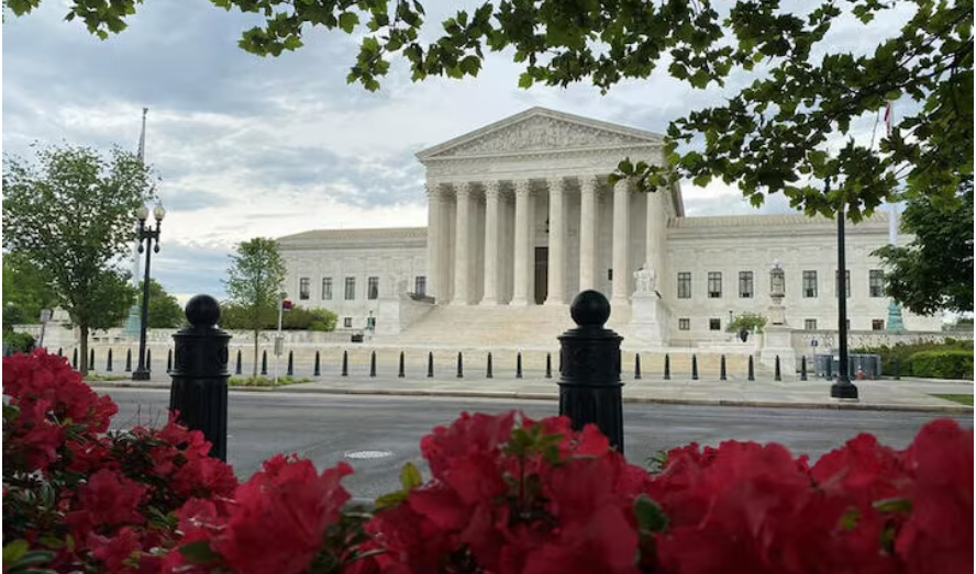 Judges Did Not ‘Rubberstamp’ $2.7 Billion Blue Cross Fee, SCOTUS Told