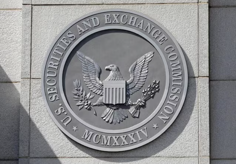 SEC Sued By Trade Association For Details On Record-Keeping Probe