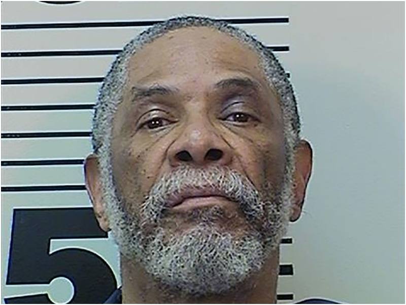 Federal Judge Orders Prosecutor To Release or Retry Man After 33 Years on Death Row