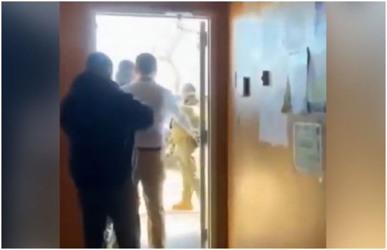 ICE Agents Turned Away from Ecuadorian Consulate in Minneapolis, Prompting Diplomatic Protest