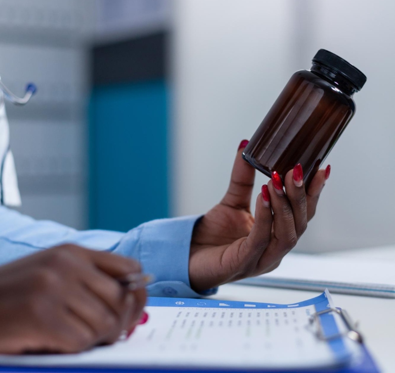 Legal and Safety Questions Emerge After Utah Becomes First State to Let AI Prescribe Medications