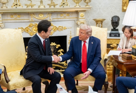 South Korea Commits $350 Billion to U.S. Strategic Industries in Bid to Avert Trump Tariffs